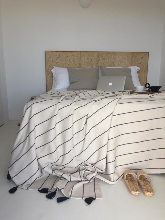 Island White Apartment Agios Georgios  Bagian luar foto