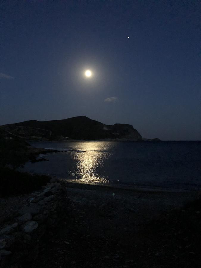 Island White Apartment Agios Georgios  Bagian luar foto